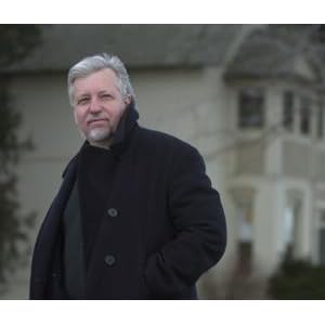 Dan Simmons